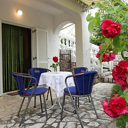 Villa Koka โนวีวีโนดอลสกี ภายนอก รูปภาพ